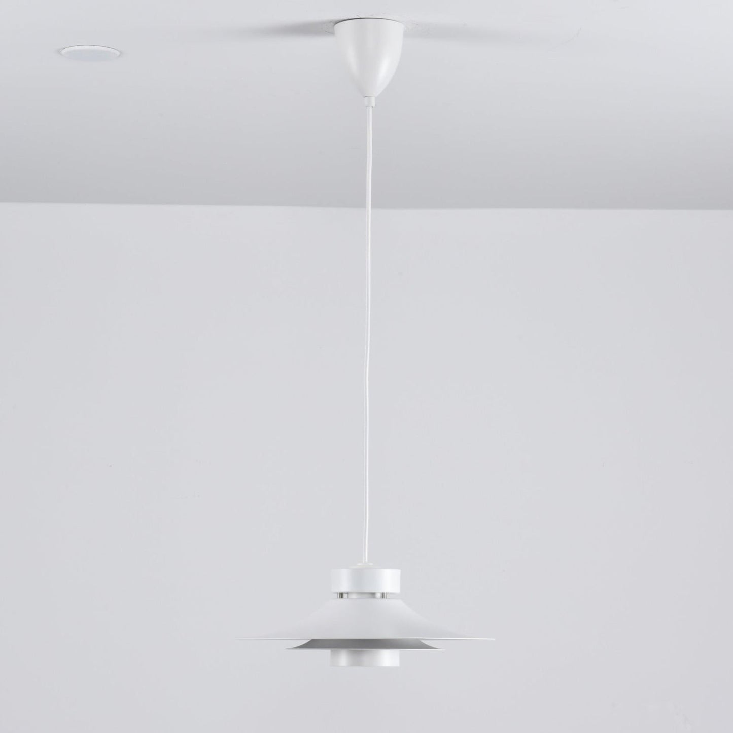 Nero Eclipse Modern Pendant Lamp