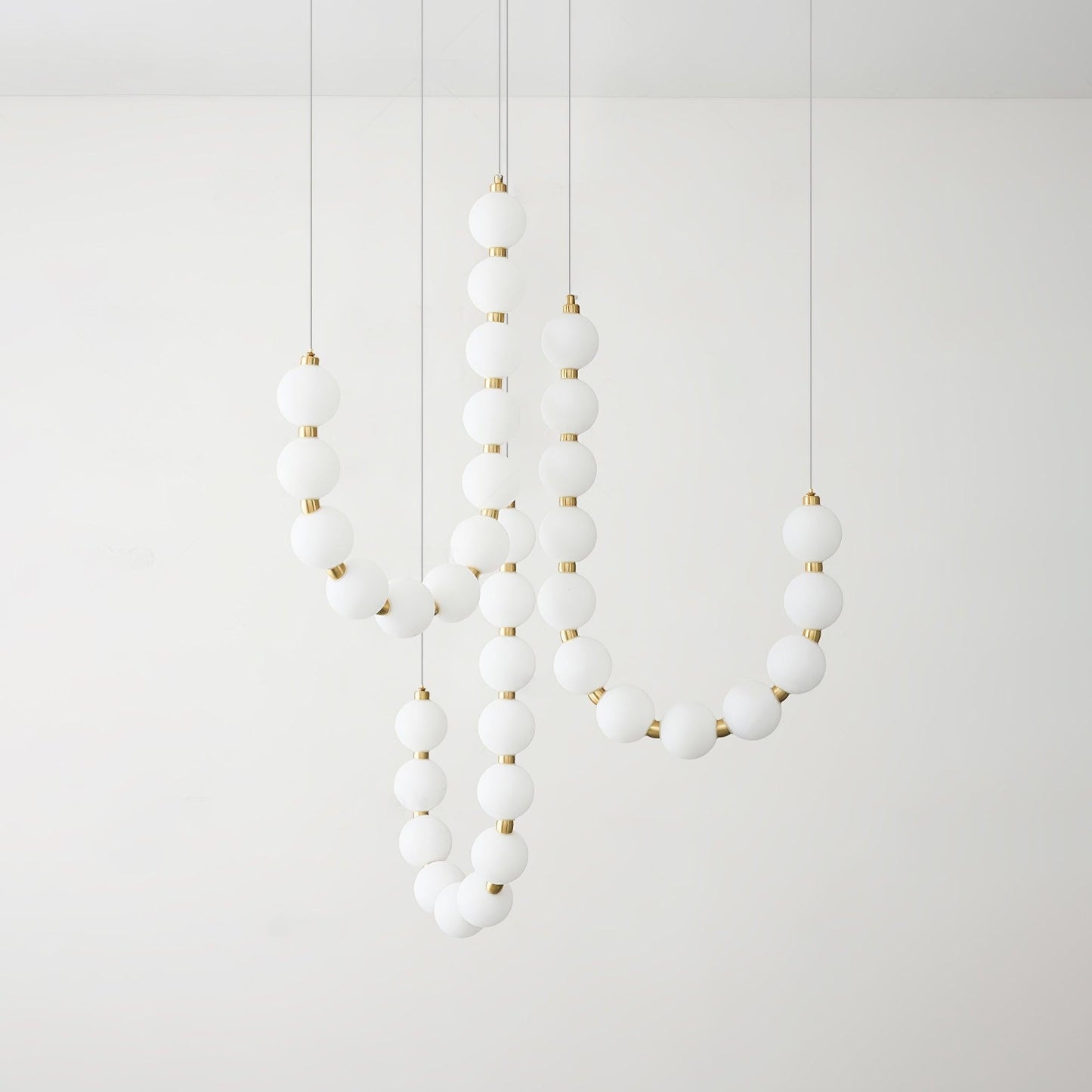 Acrylic Pearl Necklace Chandelier