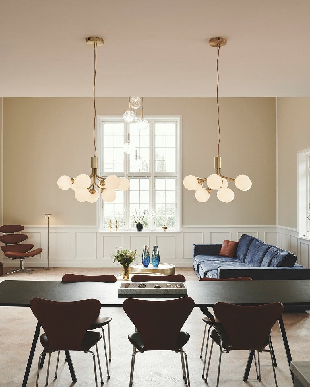 Aurora Glass Sphere Cluster Chandelier