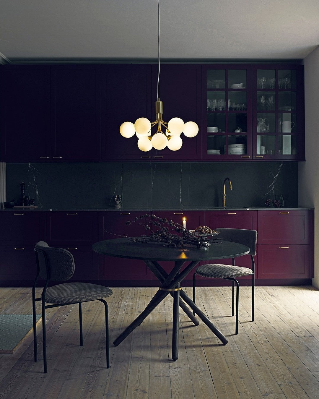 Aurora Glass Sphere Cluster Chandelier