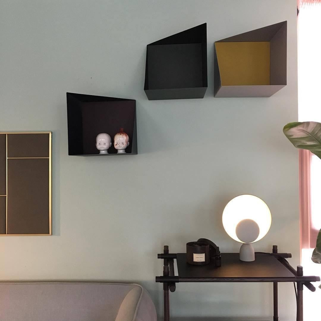 Blooper Sculptural Touch Table Lamp