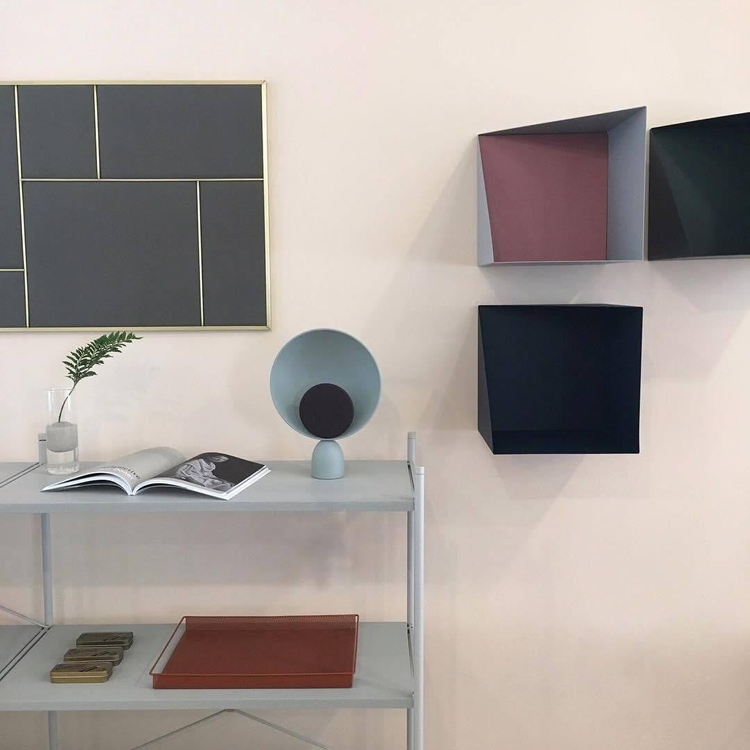 Blooper Sculptural Touch Table Lamp