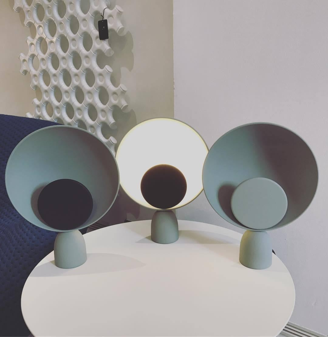 Blooper Sculptural Touch Table Lamp