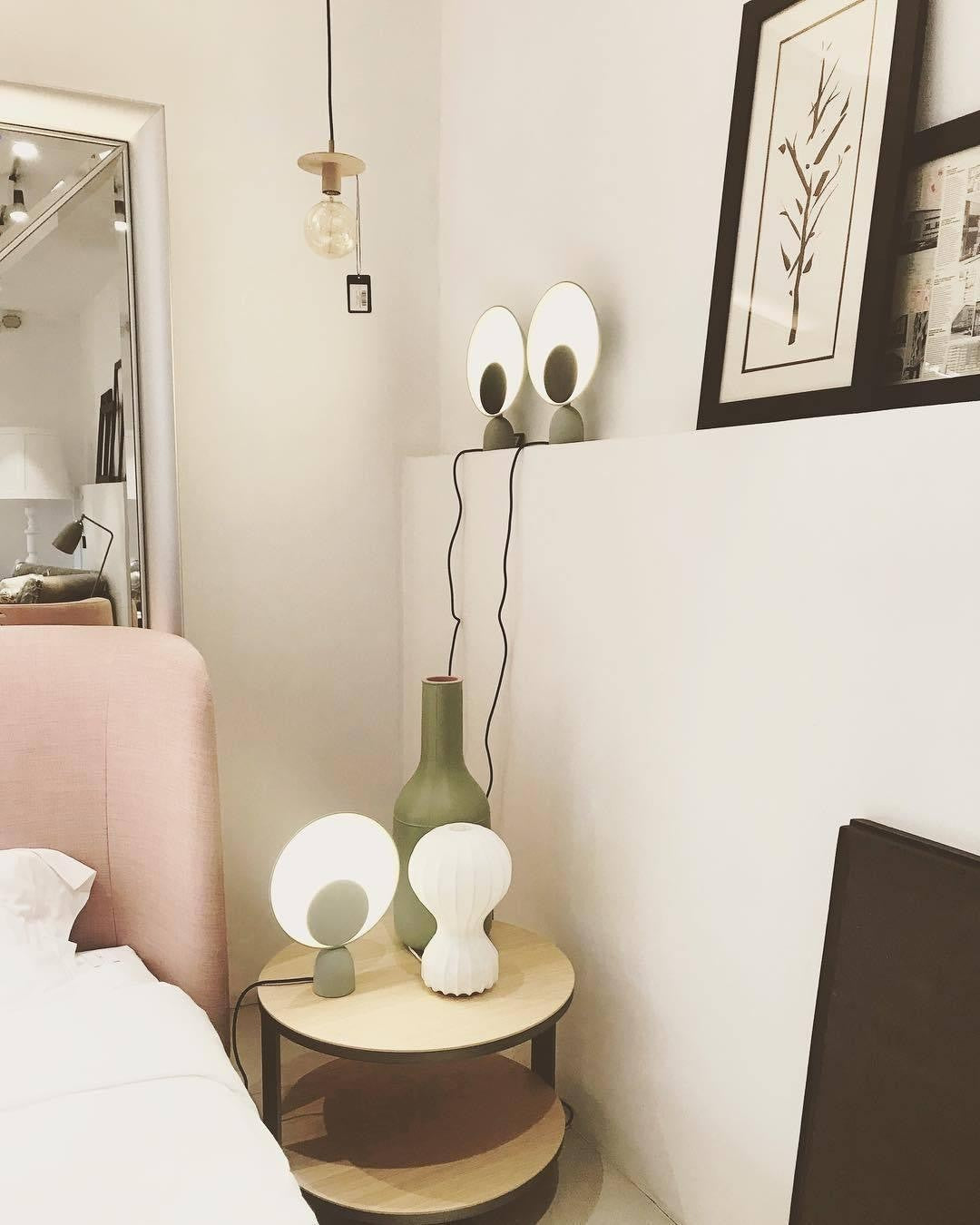 Blooper Sculptural Touch Table Lamp