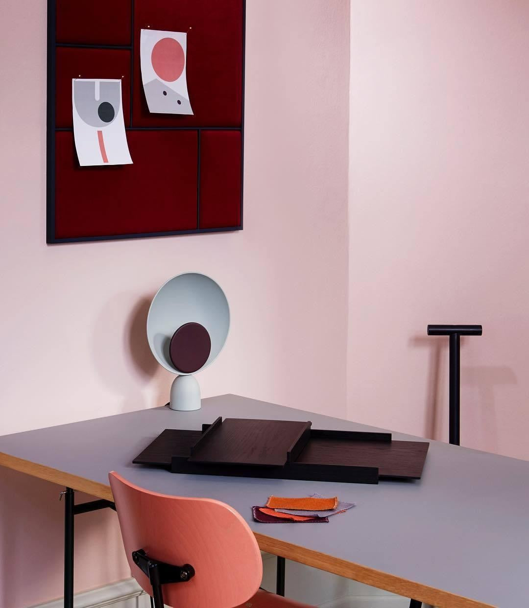Blooper Sculptural Touch Table Lamp
