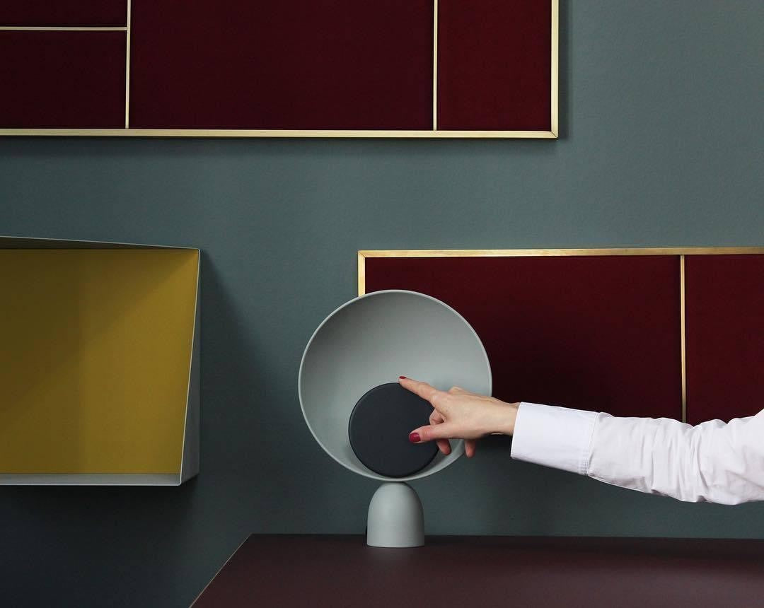 Blooper Sculptural Touch Table Lamp