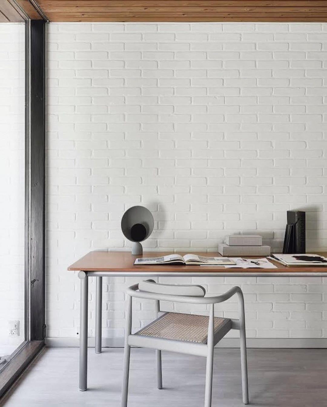 Blooper Sculptural Touch Table Lamp