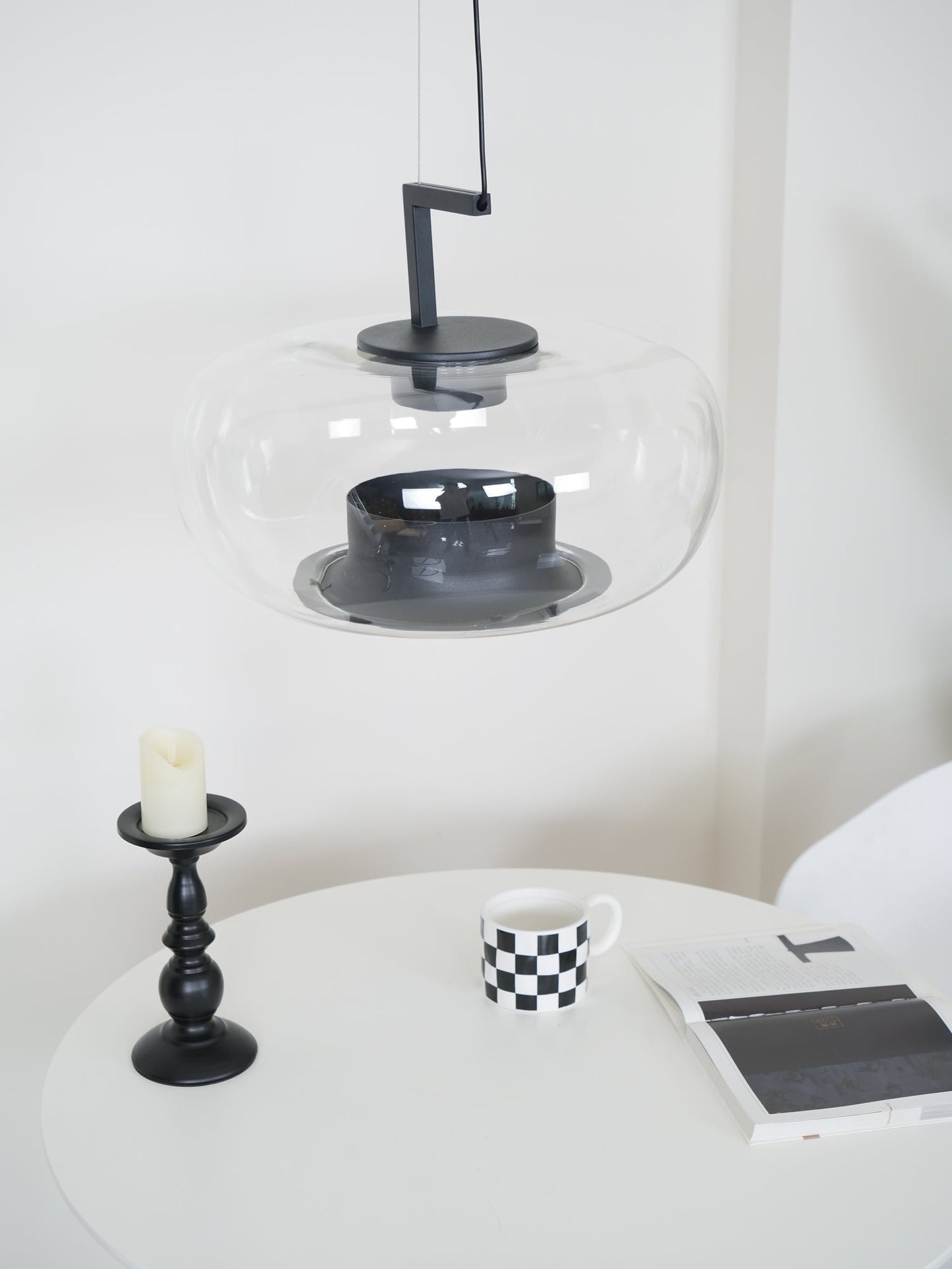 Doppelte Sculptural Glass Pendant Light