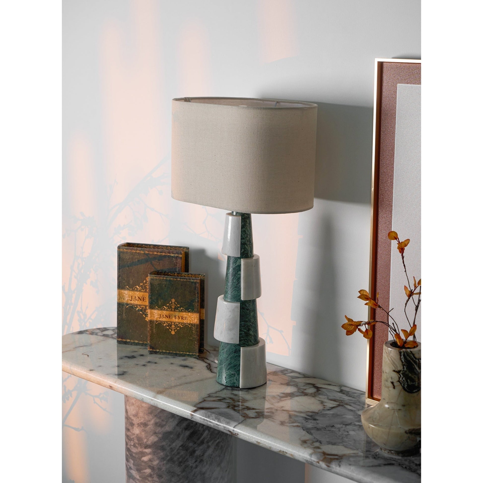 duomo-classic-marble-base-table-lamp-32_71f99a78-8302-4ccb-bb6b-958ae95dd743.jpg