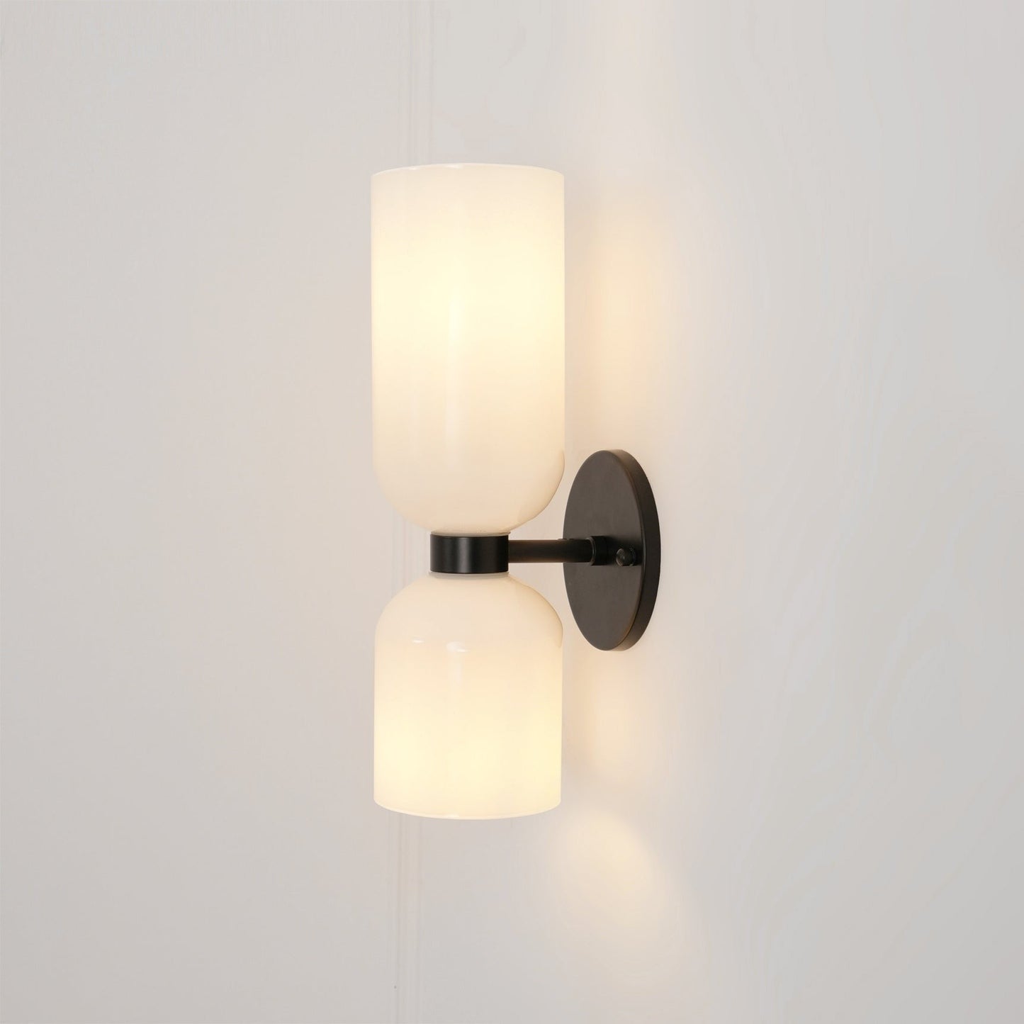 Edie Sculpted Glass Wall Sconce