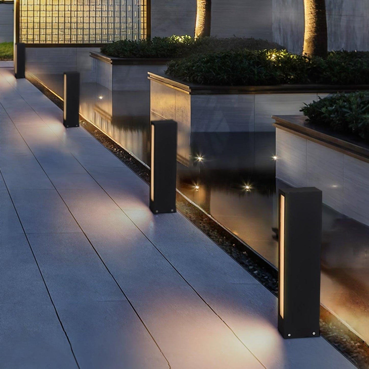 Faro Modern Outdoor Post Lamp
