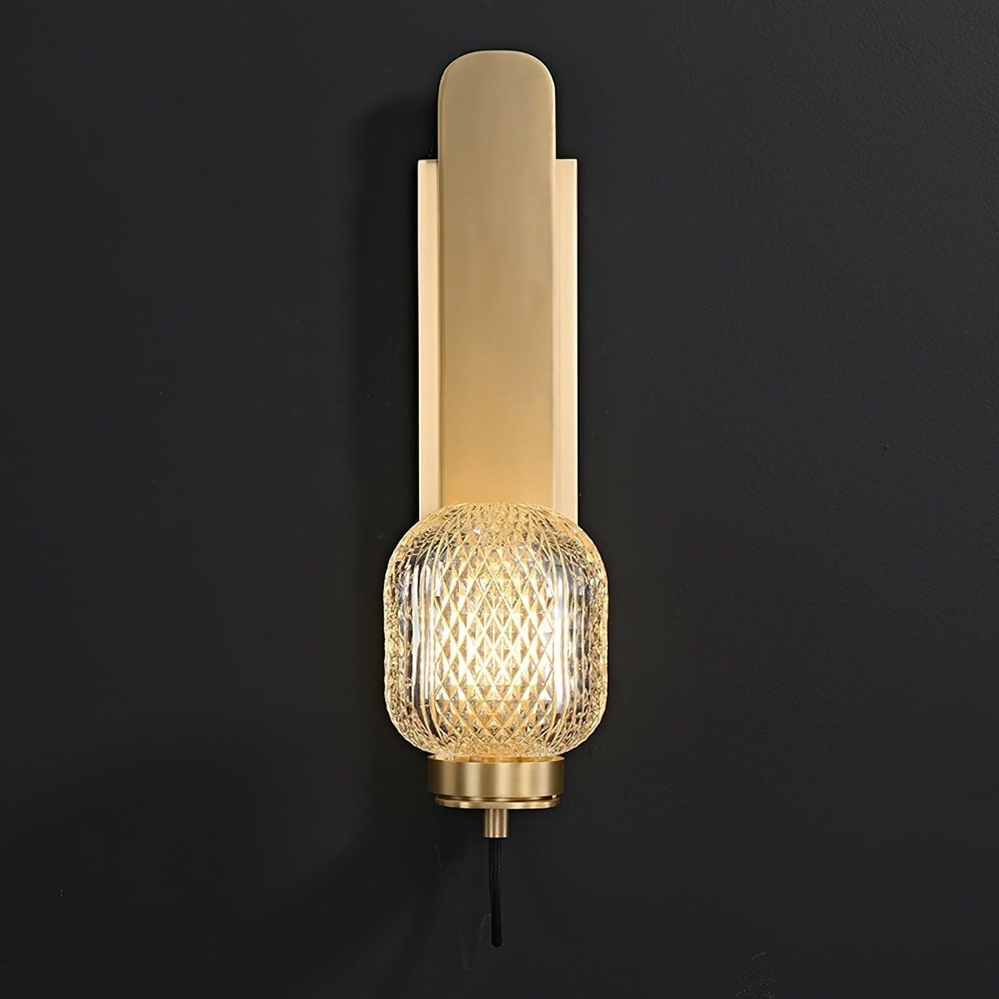 ison-brass-textured-glass-wall-light-3_c90d1c0c-18f5-4b5f-b78a-45220c2e8325.jpg