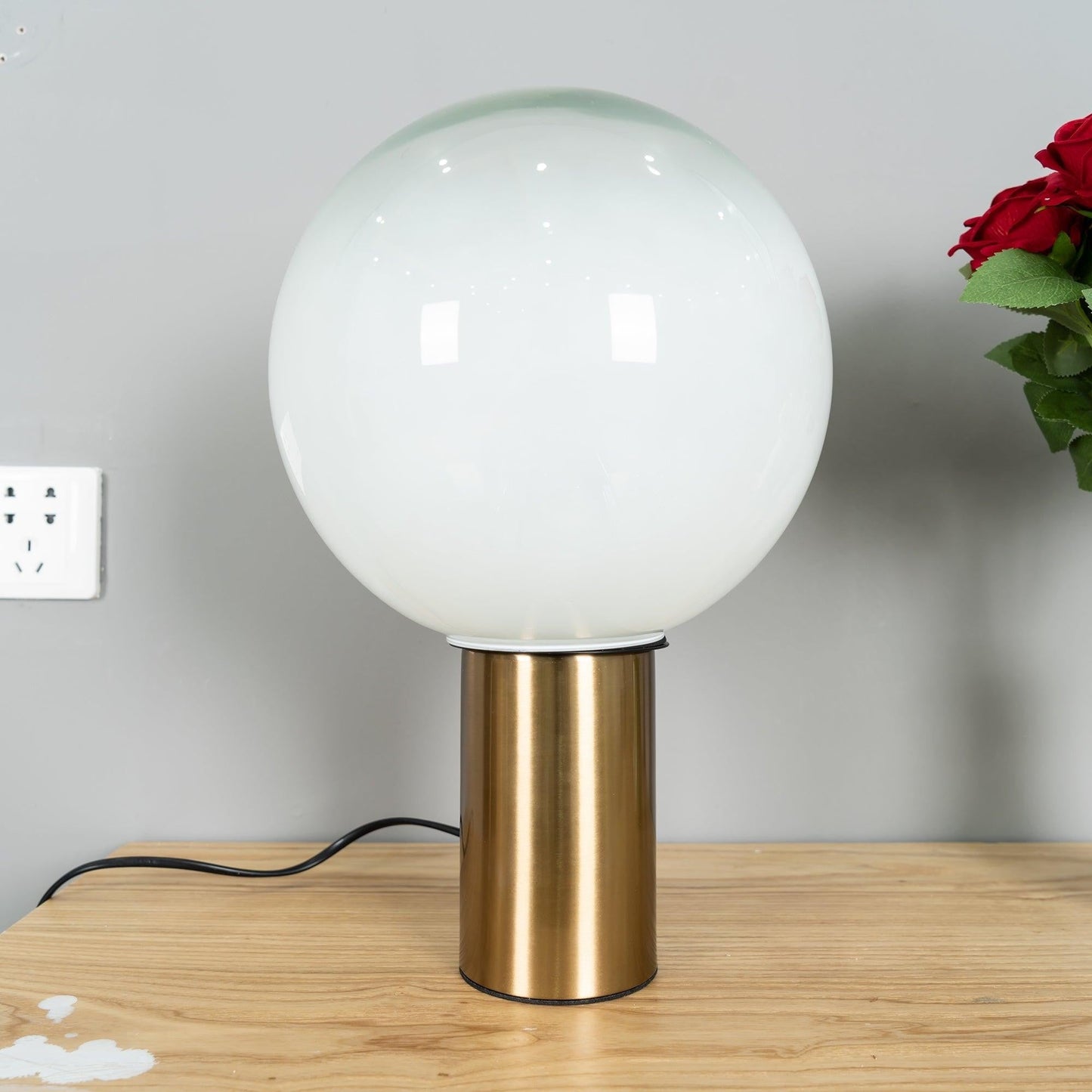 Laguna Spherical Glass Table Lamp