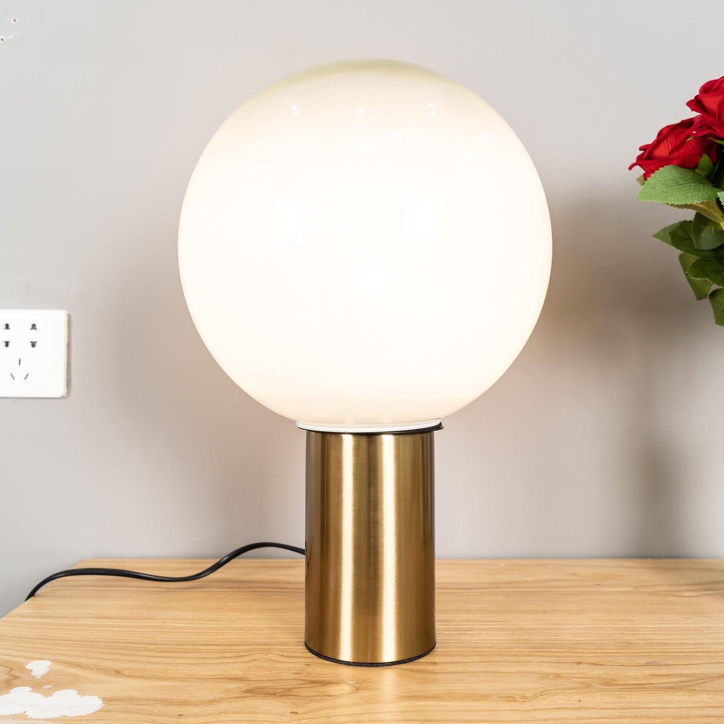 Laguna Spherical Glass Table Lamp
