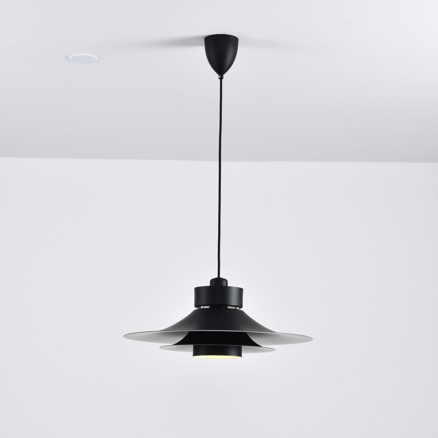 Nero Eclipse Modern Pendant Lamp
