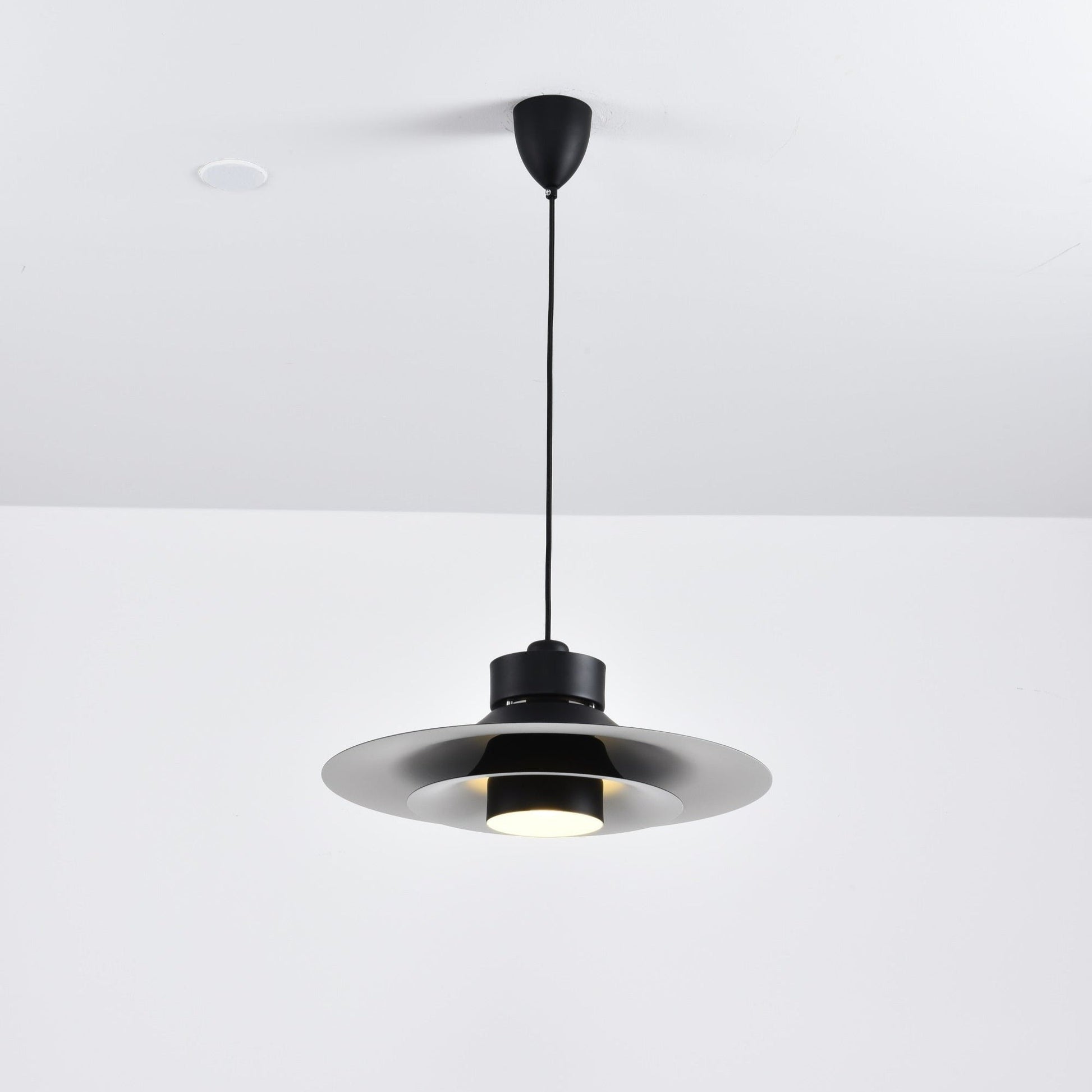 nero-eclipse-modern-pendant-lamp-7_72d37769-317c-48f9-93d3-e021cf72175c.jpg