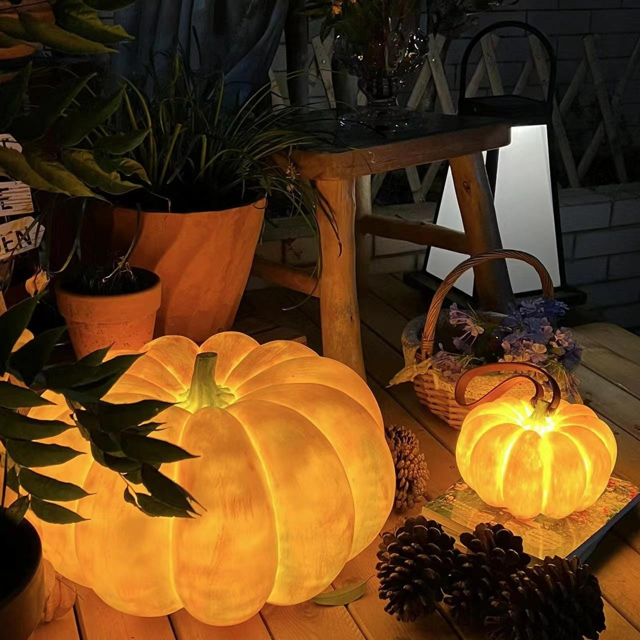 Portable Pumpkin Glow Table Lamp