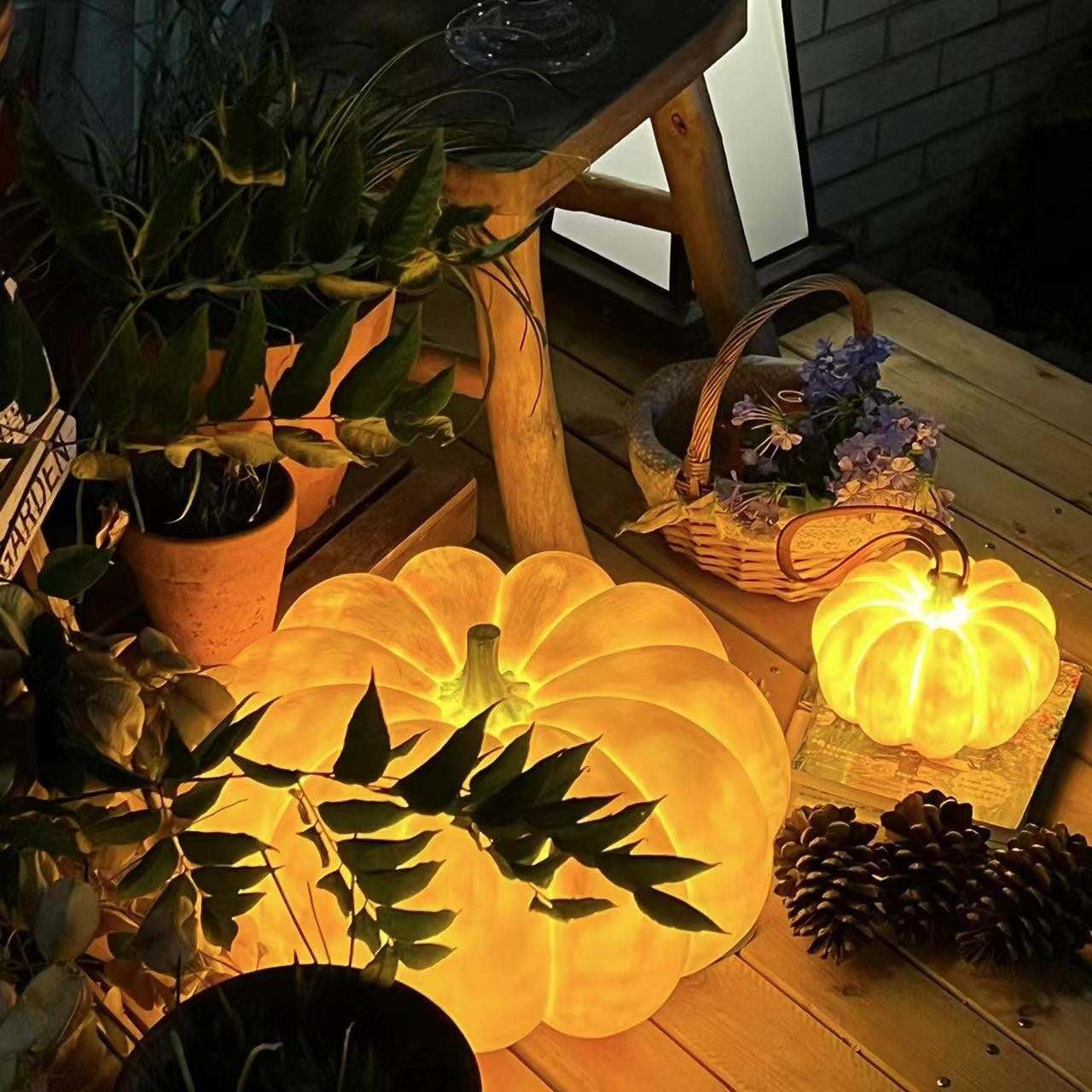 Portable Pumpkin Glow Table Lamp